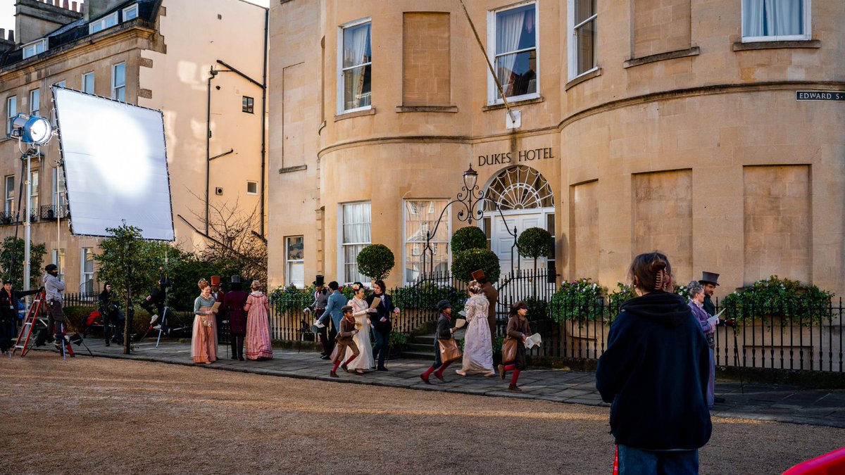 Happy #Bridgerton day! All three seasons have filmed on location in Bath, and we've got plenty of ways to live it up Regency style in the city while spotting some filming locations... visitbath.co.uk/inspire-me/fil…