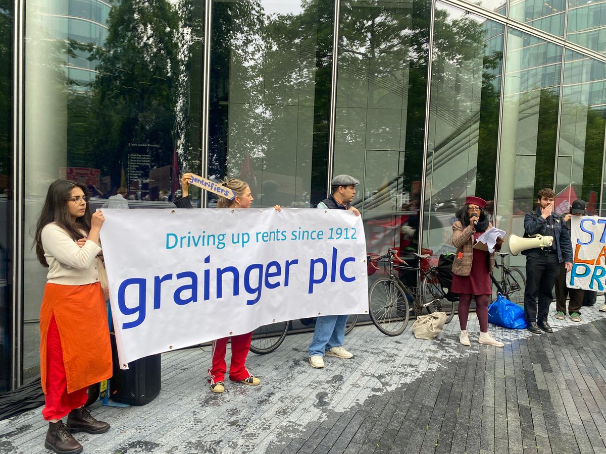 🚨 Today we're kicking off our CUT THE RENT campaign for #RentControlNow by TAKING ACTION against the UK’s biggest corporate landlord GRAINGER. Grainger is getting rich gentrifying our neighbourhoods while lobbying government against our rights. Read & share the thread [1/12]