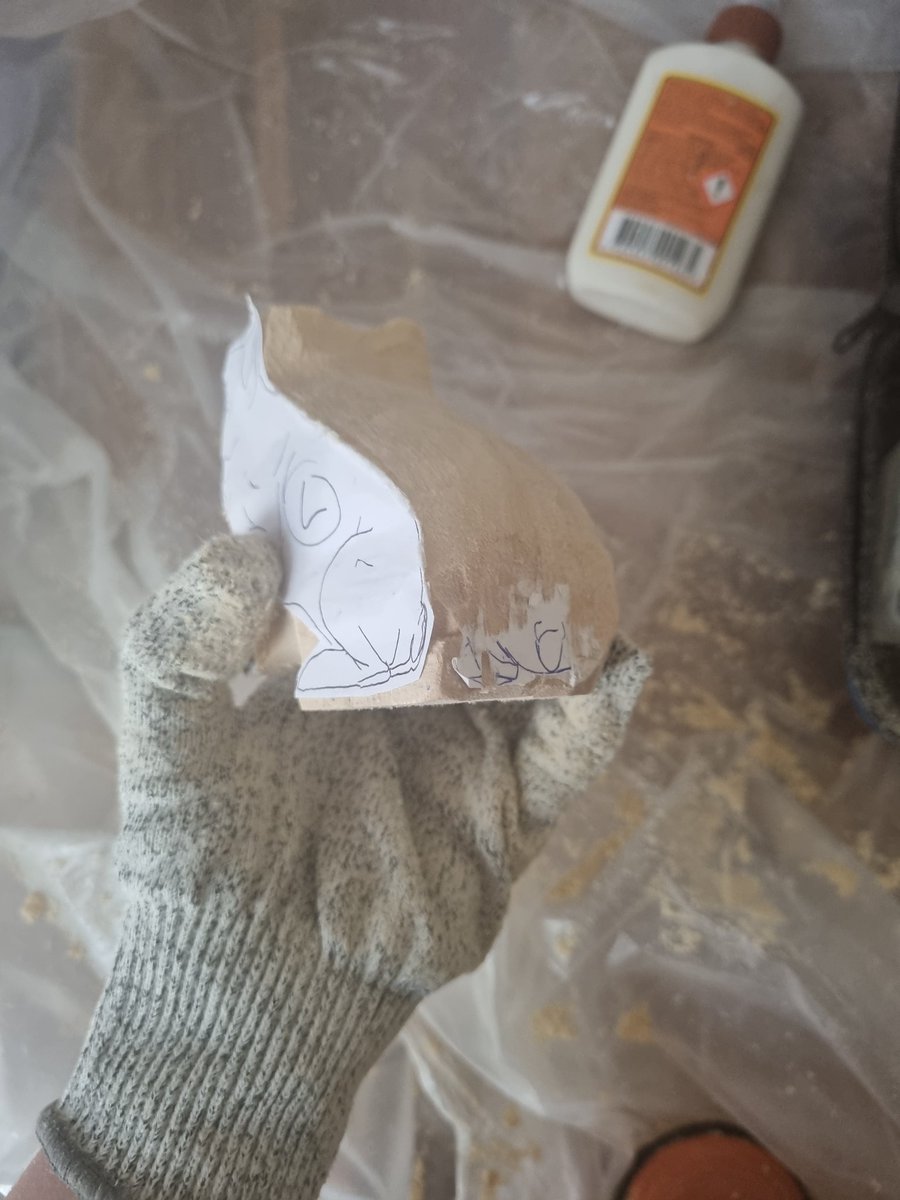 FishBean1's tweet photo. Picked up watercolours to start practicing with and finally resumed working on my wittle Frenchie carving in the last week 

I managed to get a work experience placement at a vet nearby so am hoping to be able to pick up paid work after that somehow https://t.co/VTeM8AgEOy