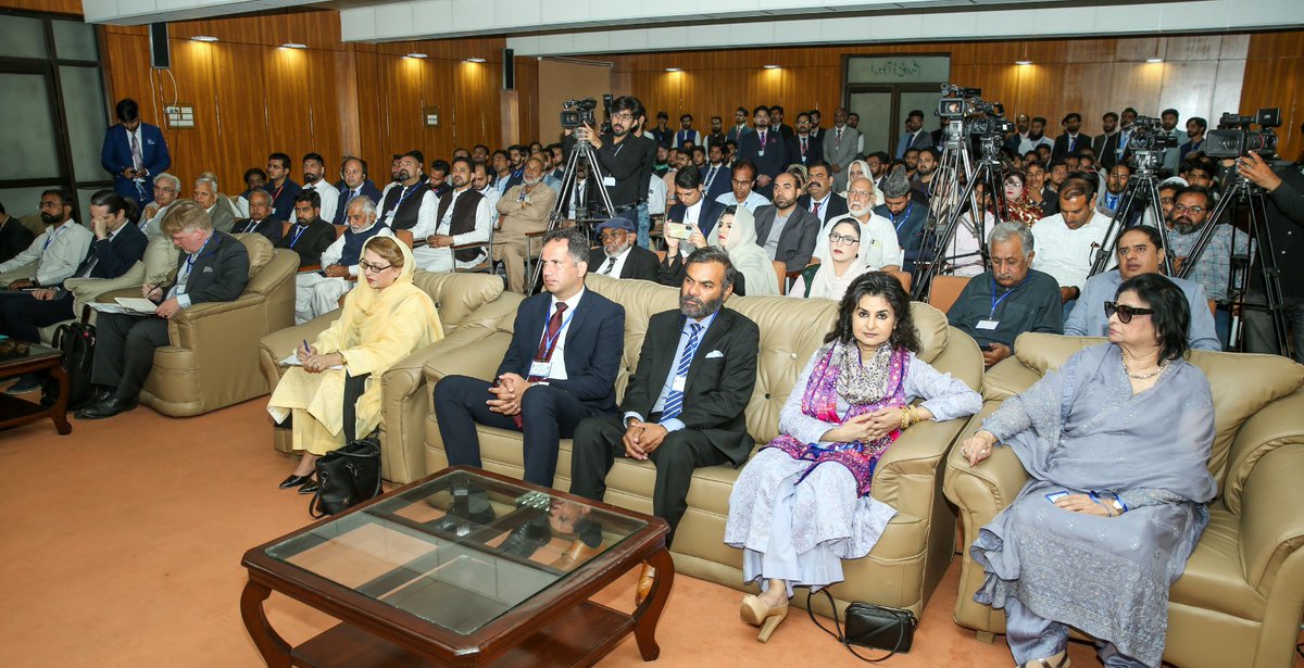 ادارہ فروغ قومی زبان tweet media