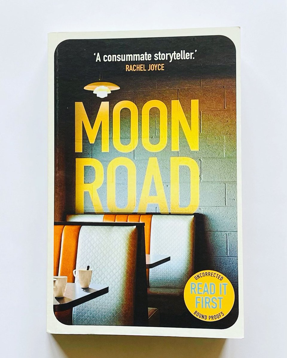 Happy Publication Day to @SarahLeipciger for her brilliant novel #MoonRoad which is out from @DoubledayUK It’s an absolutely compelling novel which I know so many of you would love. Thank you so much to @izzieghaffari and @DoubledayUK for my proof copy. instagram.com/p/C7Bif-qg5Sk/…