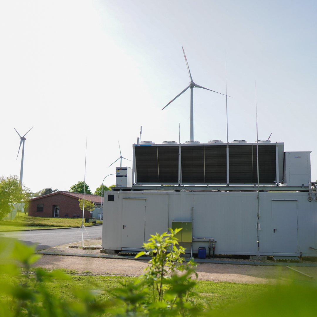 Hot news from NRW👇 Our MW-sized #AEM Nexus 1000 in Saerbeck is now supplying a combined heat and power (CHP) system from @2genergy powered by 100% #greenhydrogen