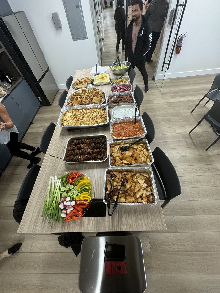 It was great to have the @MediaTek team visit our HQ today. As expected, they rated Mama Morcos’ home cooked lunch 10/10. 😎

#miami #tech #android #google #taiwan