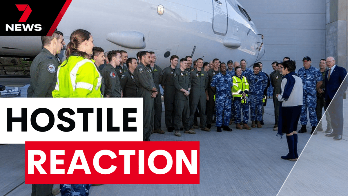 EXCLUSIVE: The Governor-General's wife is feeling the heat after a bizarre sing-along with soldiers at RAAF Base Edinburgh spectacularly backfired. The RSL says Linda Hurley's insistence that defence personnel belt out her favourite tune during an official ceremony was