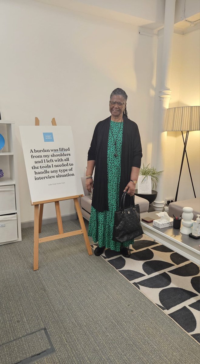 She got the interview! 💙 Meet our wonderful client, Aretha*, who came in to our Smart Works Birmingham centre recently ahead of her interview! Join us in wishing Aretha* luck in her interview! 💫 #smartworksbirmingham #shegottheinterview #fashionasaforceforgood #interviewoutfit