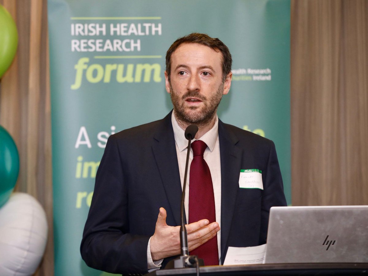 Dr Finnian Hanrahan @FinnianH takes the stage to encourage having all stakeholders in the research conversation. He emphasises the value of listening to the public and PPI to drive change. #HealthResearchMatters