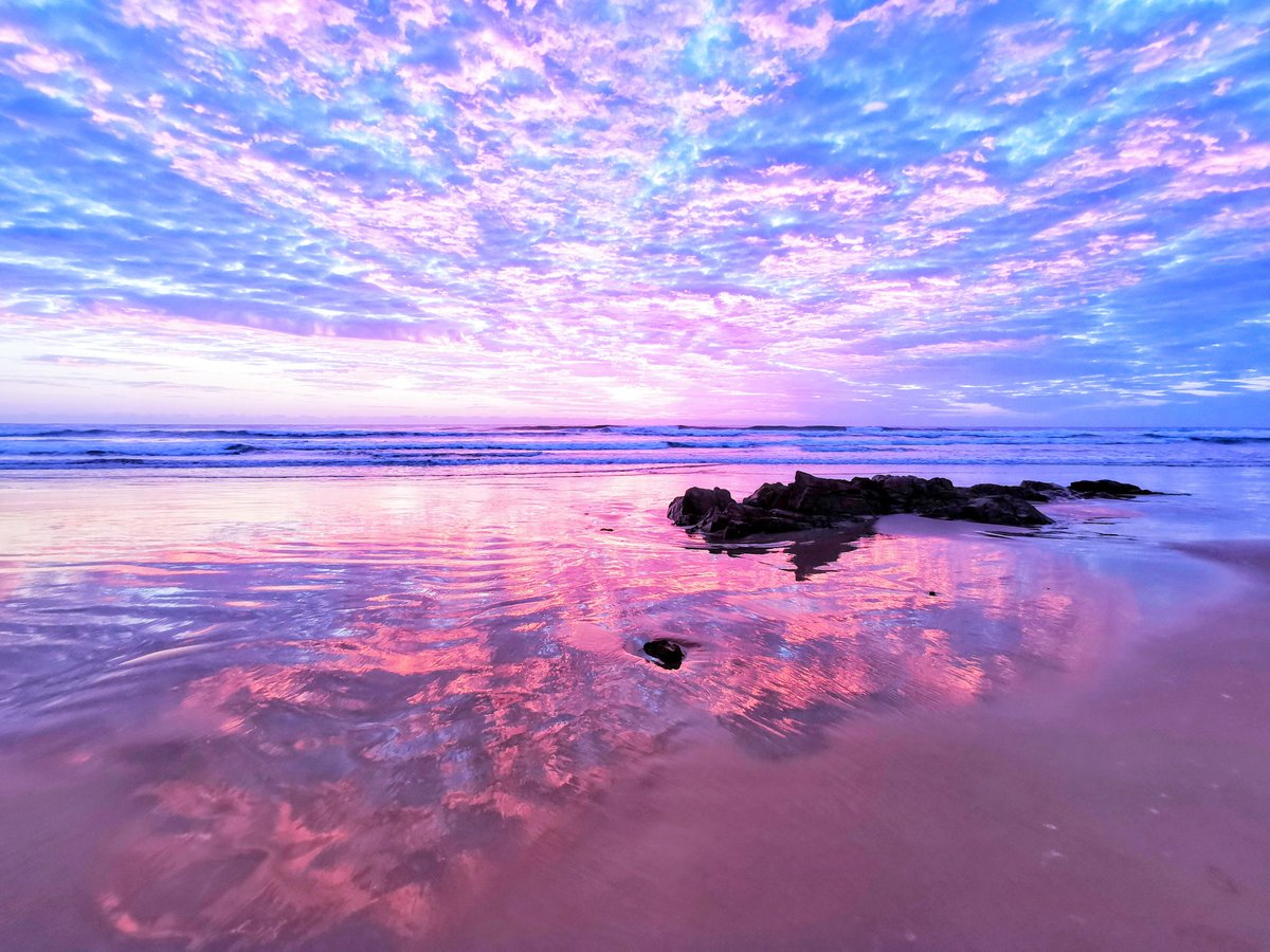 G'day everyone.
Mooloolaba, Sunshine Coast,Qld Australia.
#landscapephotography #landscape #lindquistphotograpgy #mooloolaba  #sunshinecoast #sunrise #nikon #photography #photooftheday #picoftheday #visitqld #visitsunshinecoast