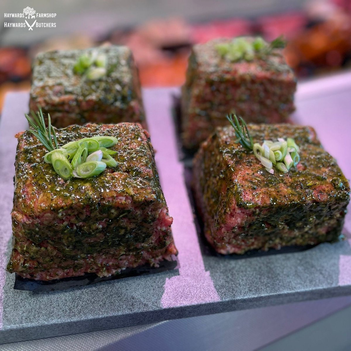 🌿🍖 Introducing our Lamb Meatloaf! A delightful blend of succulent lamb mince, onions, and a luscious rosemary-mint marinade. Elevate your dinner experience with this flavourful creation #LambMeatloaf #MidweekDinner #EasyMeal #ShopLocal #ButcherDelights #Tonbridge #Haywards1990