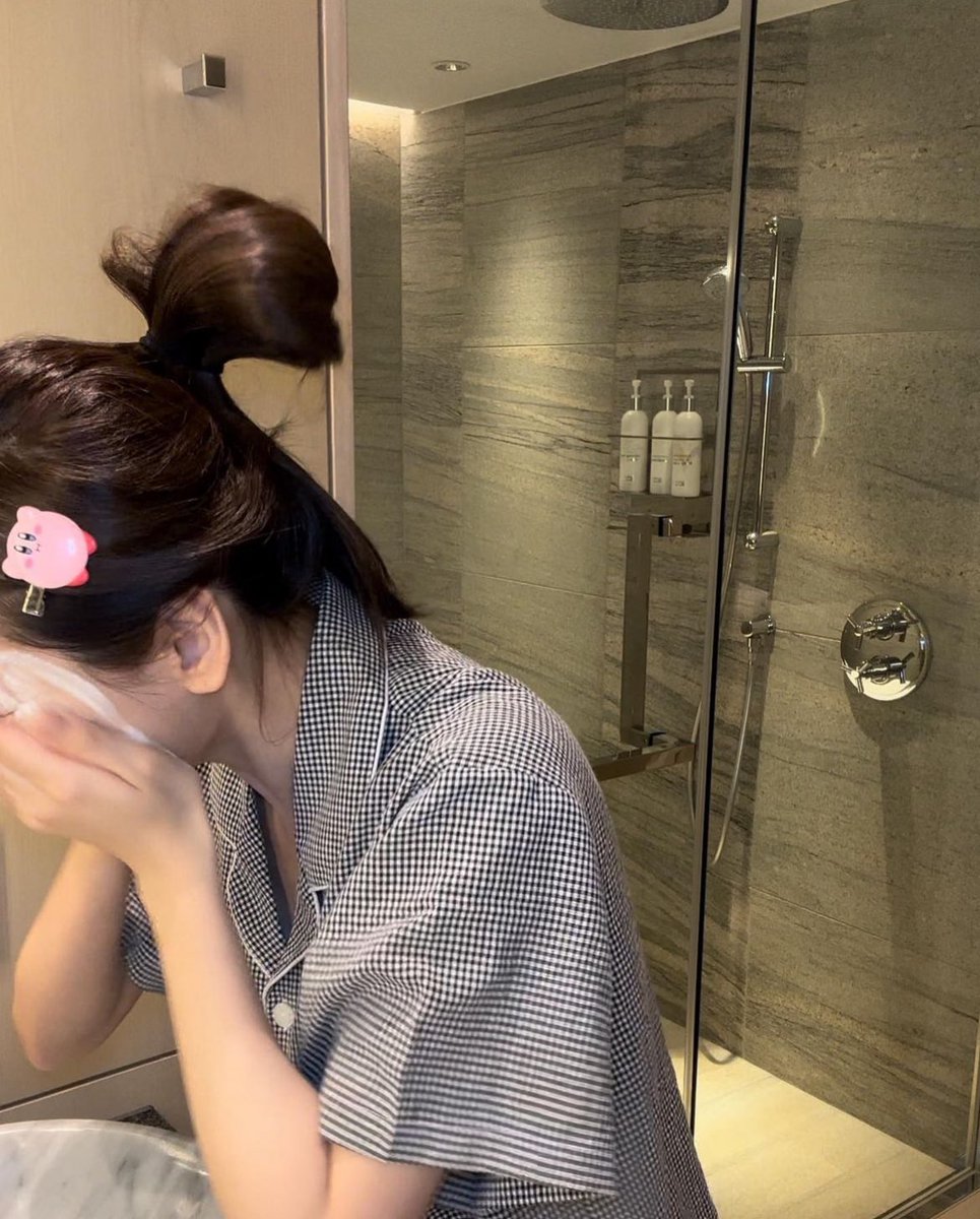 킹랑스러움 ૮ ⸝⸝o̴̶̷᷄ ·̭ o̴̶̷̥᷅⸝⸝ ྀིა