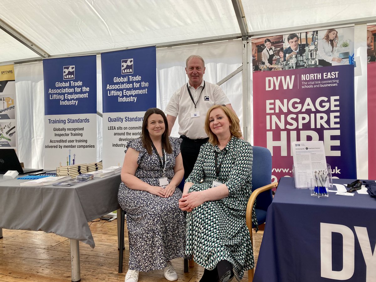 The sun is out for the @FirstIntegrated Open Day ☀️ Team DYW North East are excited to be here alongside #LEEA, one of our valued Young Person’s Guarantee pledge partners 🤝 Coming along today? Drop by and say hello 👋