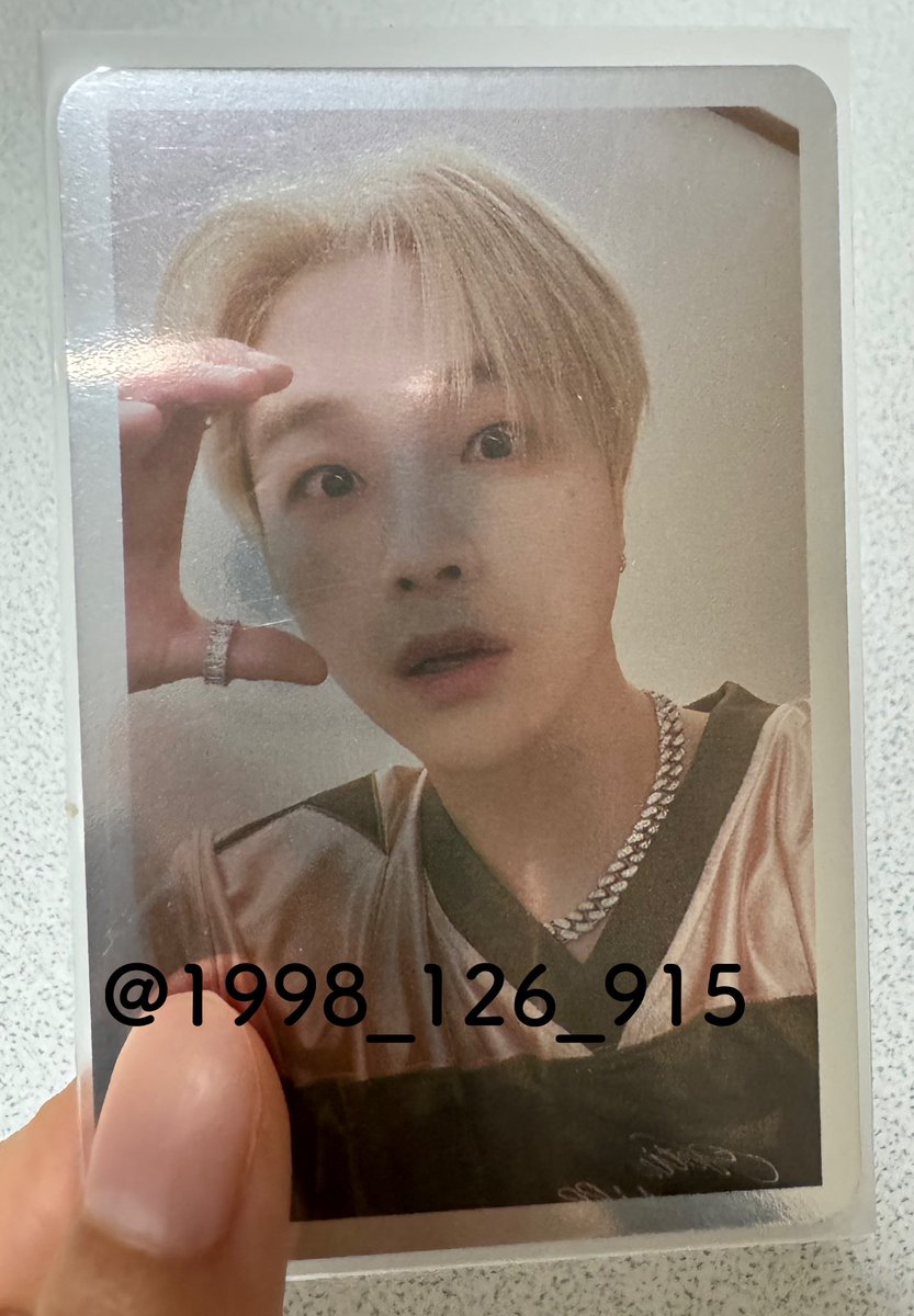 このジナンのトレカのチャヌver.持ってる人いませんか？