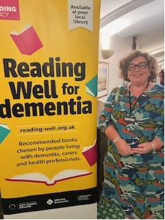 Helen_Cofio's tweet photo. Delighted to be included in the @readingagency #ReadingWell Darllen  yn Well ar gyfer dementia reading list  @dkbooks The Memory Activity Book. https://t.co/629Ddsw5LA