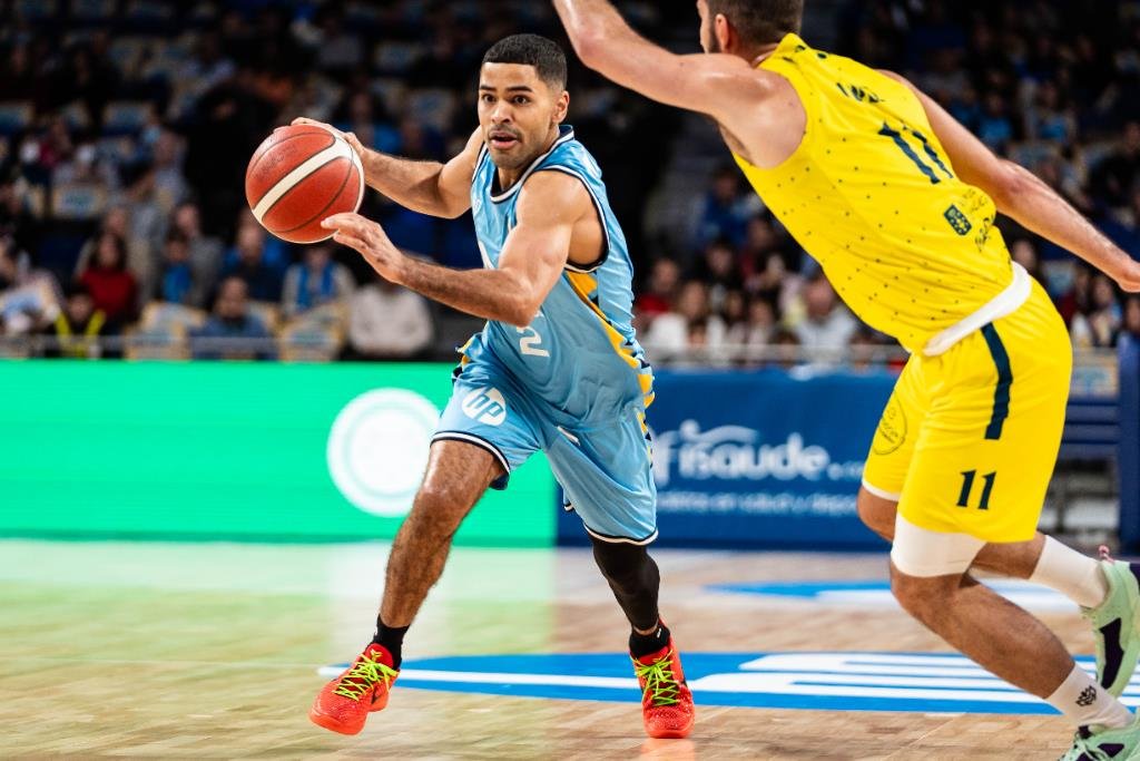 CompeticionFEB's tweet photo. ⛹️♂️ Previa #PlayoffsLEBOro: Un primer paso con el que comenzar a allanar el camino hacia la #FinalFourLEBOro
▶ @MovistarEstu y @SanPabloBurgos, a encauzar la presión de 4 series sin un favorito claro al ascenso
📝 Previa completa ⬇
https://t.co/ToGSBz0rdc https://t.co/uj5Oq3kDiy
