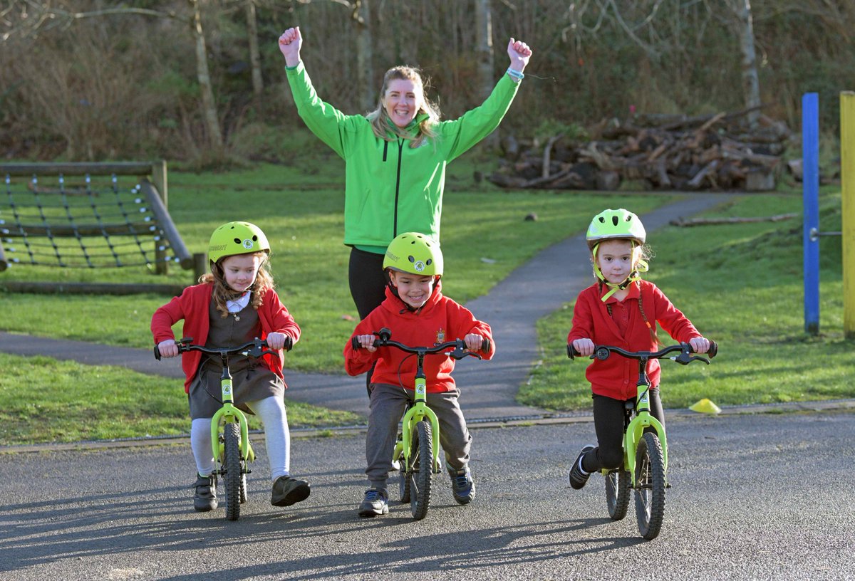 WelshSportAssoc's tweet photo. Last year's WSA Sports Industry Awards saw @CarmsCouncil @sportcarms win Most Influential Campaign for the Beat the Street project.

We spoke to @carldanz about the initiative's huge impact in the Llanelli area, as well as its legacy since➡️https://t.co/YmNFMmIKAJ

#WSASIA2024 https://t.co/A51HmZSrdZ