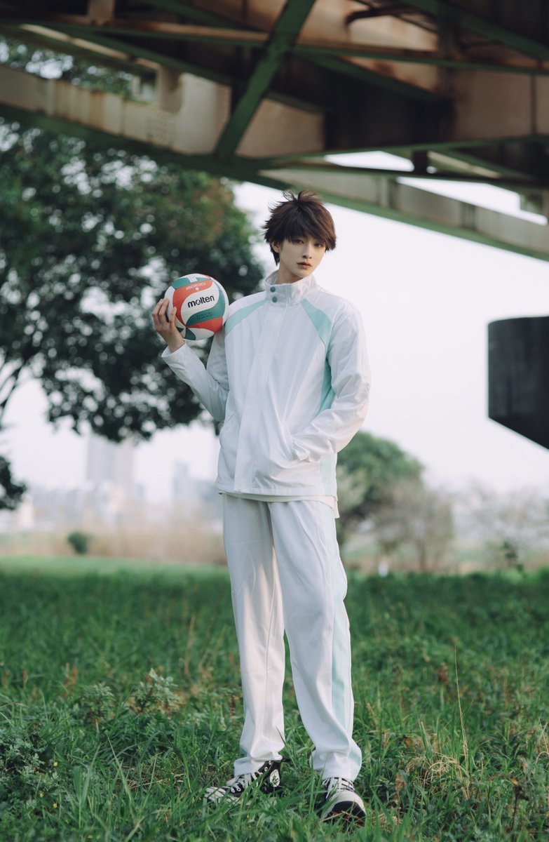 及川徹が現実にいたらこんな感じ…❓