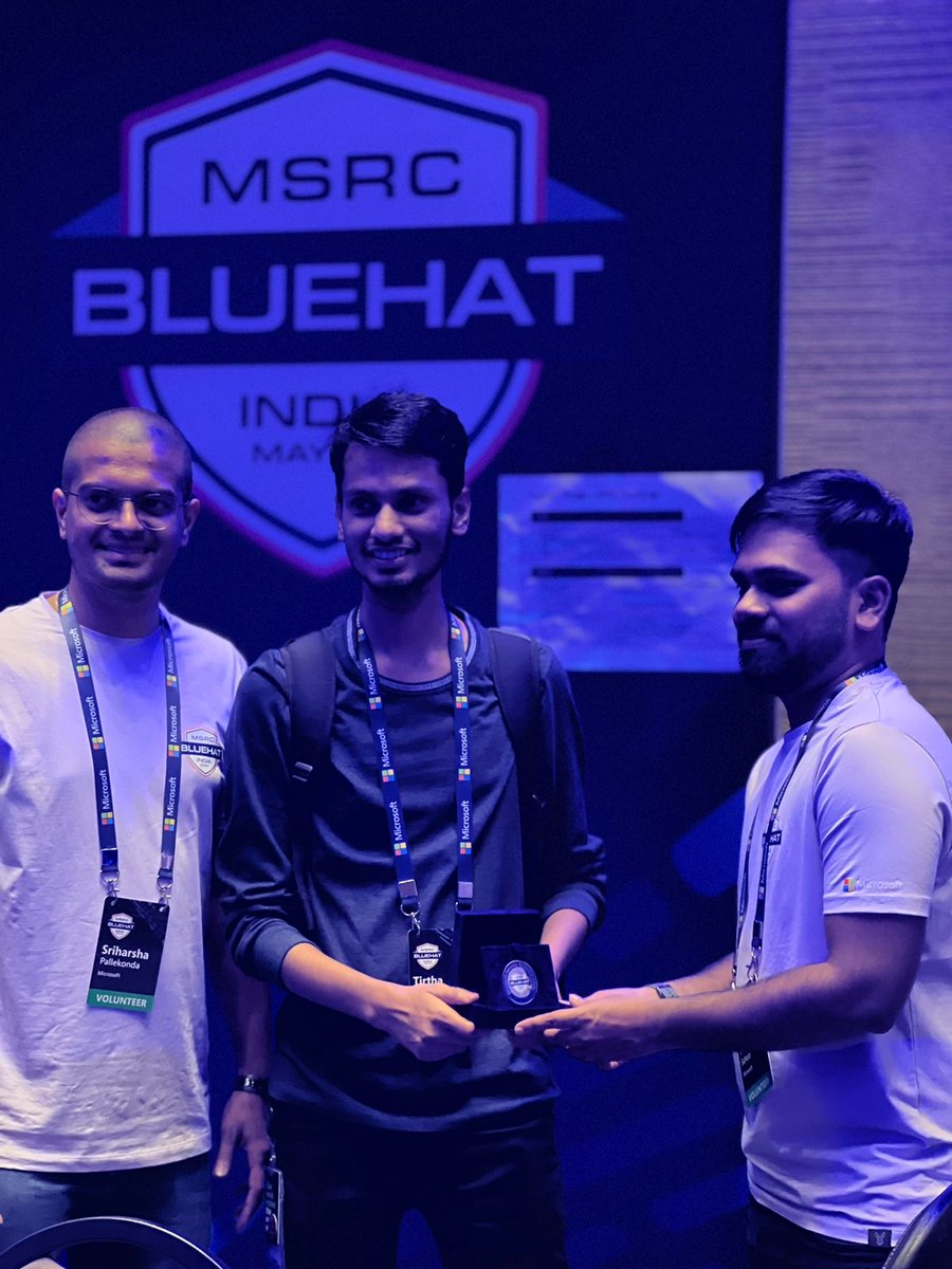 Won CRTF challenge coin at #BlueHatIndia <a href="/MSFTBlueHat/">Microsoft BlueHat</a>