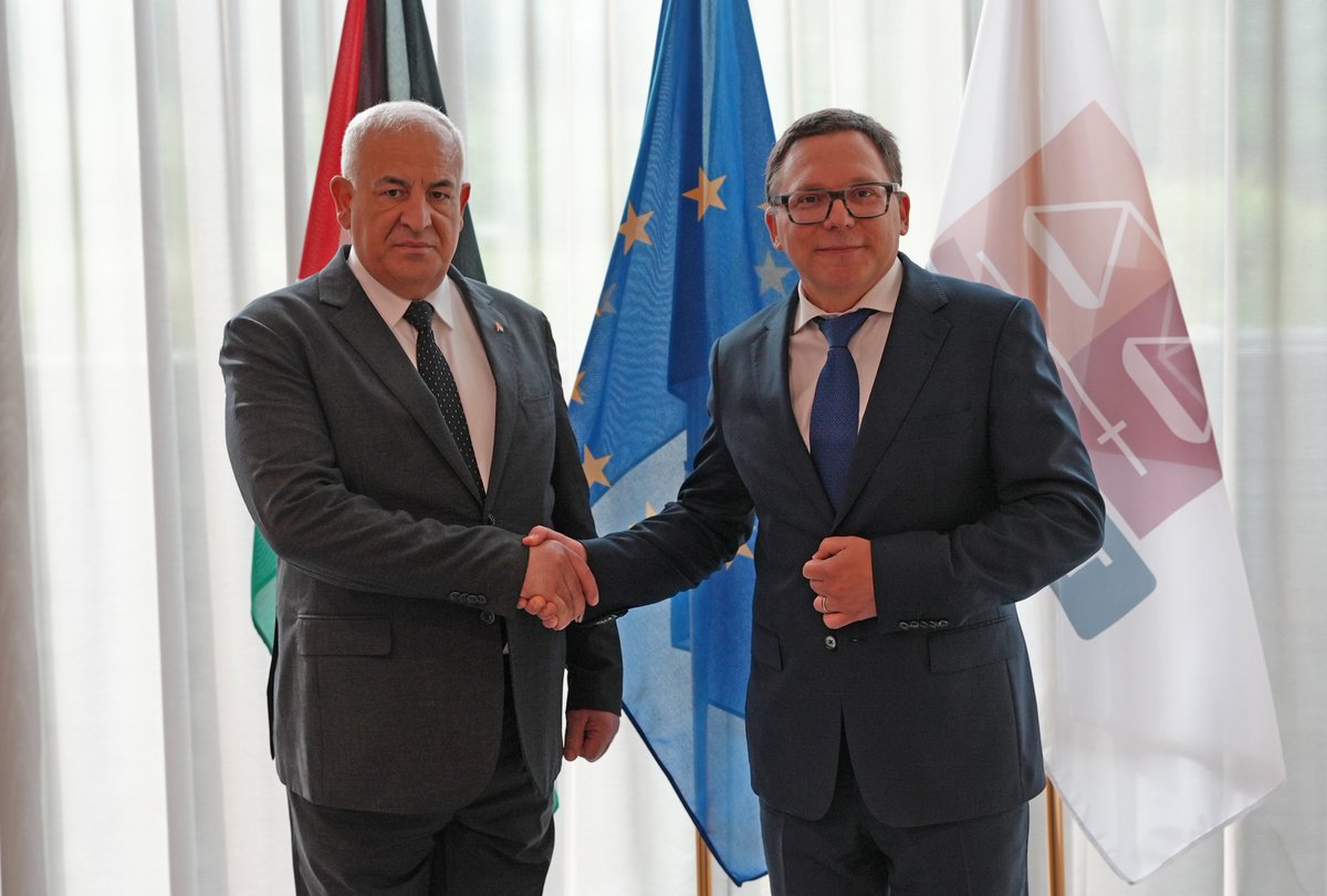 📍 Yesterday President Hamran met with 🇵🇸 Minister Ziad Hab al-Reeh to discuss our ongoing cooperation through the @EMJProject. As part of the project, Eurojust supports the capacity building of judicial authorities in & cooperation with the EU’s Southern Partners.