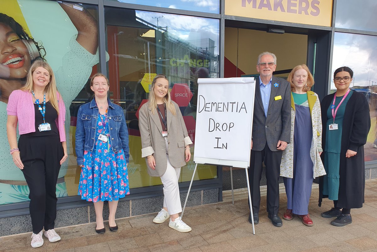 Thanks to everyone at the Dementia Action Alliance pop-up information centre at the Change Makers Hub as part of #DementiaActionWeek, including members of our Public Protection and Welfare Rights teams, Admiral Nurses and Grand Theatre, pictured with DAA chair Jon Crockett.