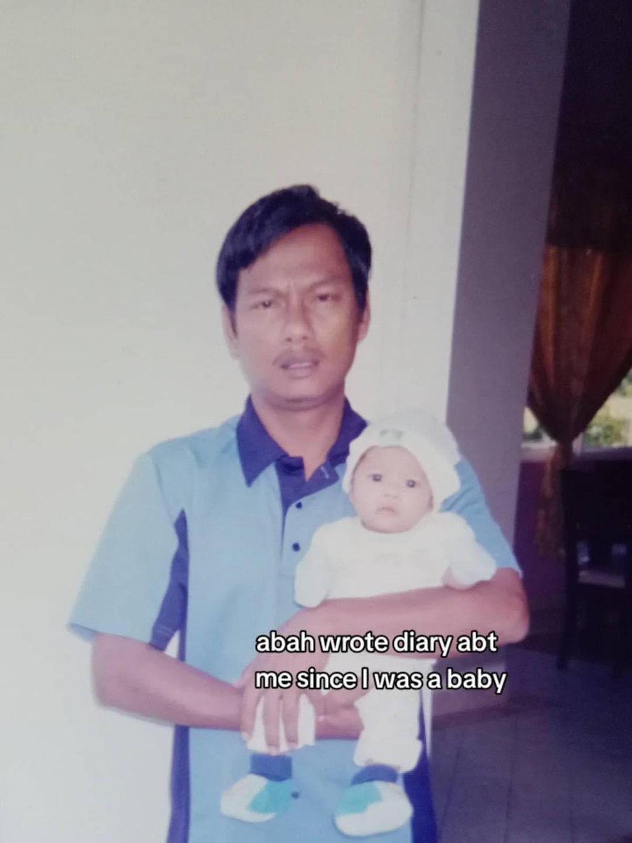 ohtweet's tweet photo. Untungnya si Naufal dapat bapa yang sentiasa tulis diari dan catat setiap momen pertama kali sejak masa bayi lagi 🥰 

Sumber: TikTok ismiifurqan https://t.co/3OckxHYbtc
