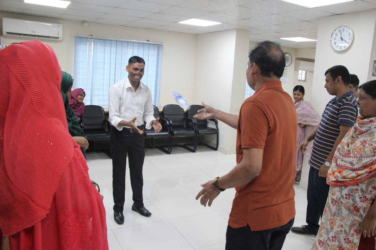 BD_ASF's tweet image. The ASF recently organized the second phase of "Mental Health and Trauma Management" training, a two-day event for 21 employees of both ASF and its partner organization, Agragati Seba Sangstha (ASS). 

Read More: cutt.ly/GervHL47