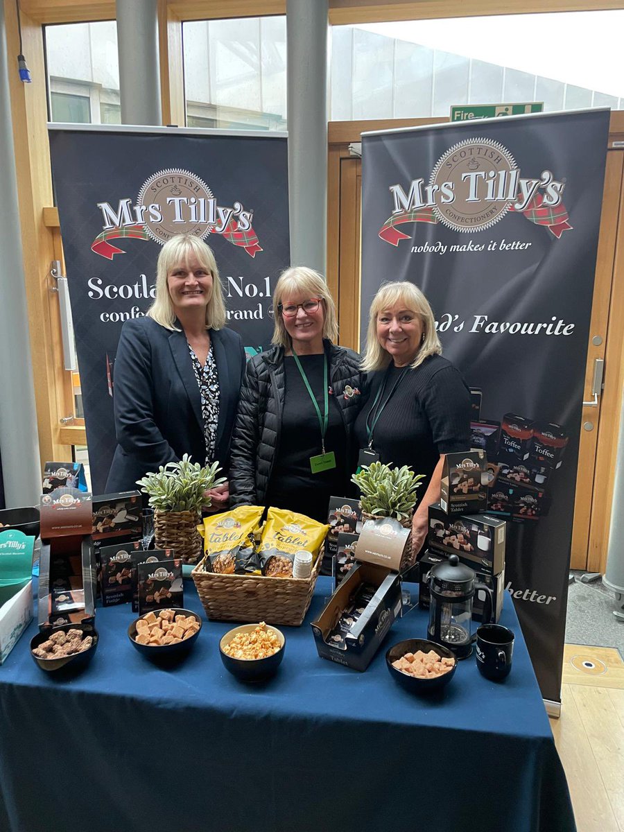 We can all agree that Scotland has some of the best food and drink in the world. Thank you to @Tesco for showcasing some fantastic brands in Parliament last night. A highlight was meeting the real-life Mrs Tilly from @MrsTillys 🤩 @IsleSkyeWhisky @GrahamsDairy