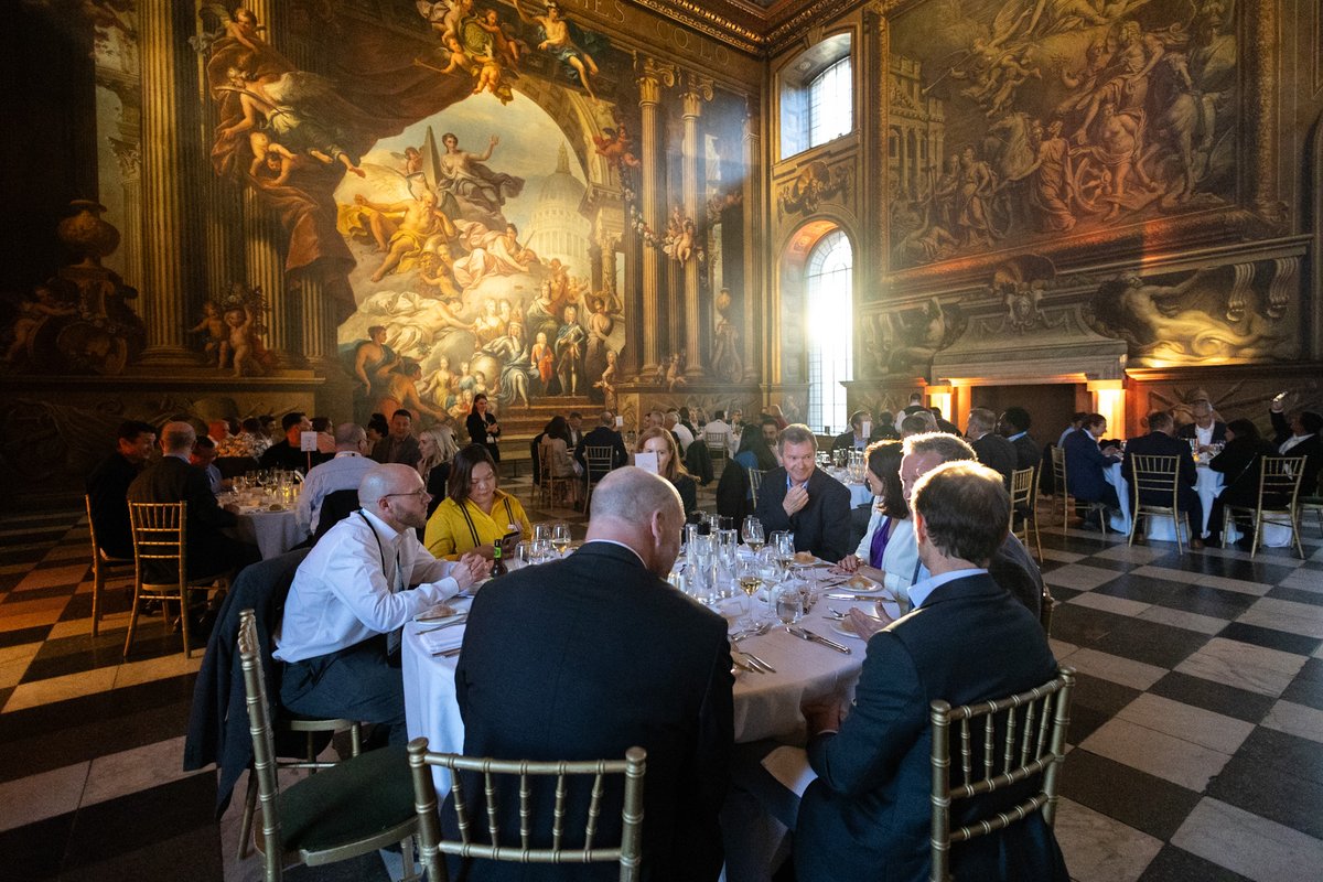 ProcurementLDRS's tweet image. 🌍 Welcome to Day 2 at the World Procurement Congress in London!

Day 1 highlights: networking, roundtables, and an inspiring talk by Olympian Michael Johnson on the #OlympianMindset.

We ended with WPC Lates and a CPO dinner at the Painted Hall in #Greenwich

#PLWPC