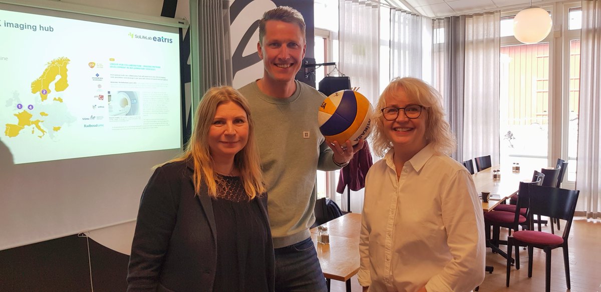 EATRIS was recently presented by Ulrika Bäckman (National Coordinator of #EATRIS_SE) to a group from the Umeå Biotech Incubator in Sweden. Here's Ulrika (left) with Christin (centre) & Andreas (right) from Umeå Biotech Incubator. 👉More here: …startbreakfastseminar.confetti.events