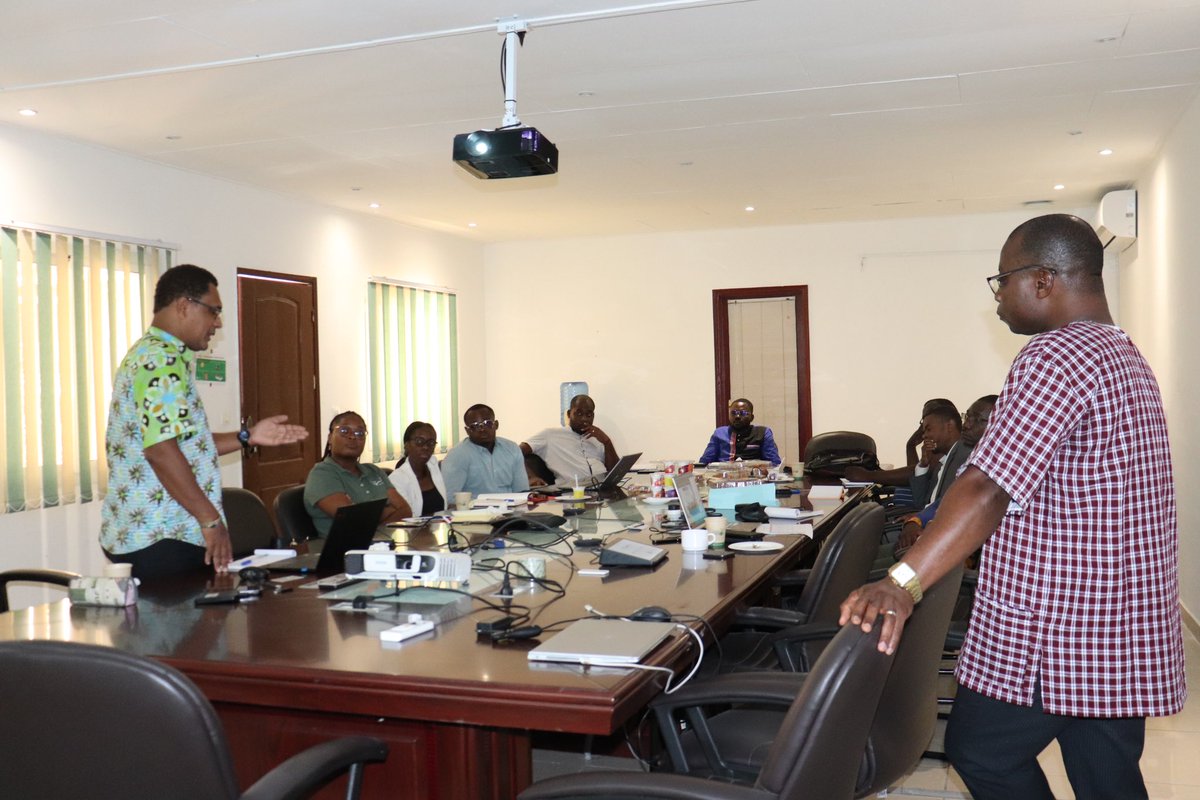 WWFGabon's tweet photo. Dans le cadre du programme #CIBEL financé par #AFD, #WWF a organisé à Libreville une consultation des parties prenantes pour la mise en œuvre d’une plateforme web de collecte et partage de données vitales, pour la prise de décision axée sur la Conservation dans le #paysageTRIDOM https://t.co/pdS83XCpmX