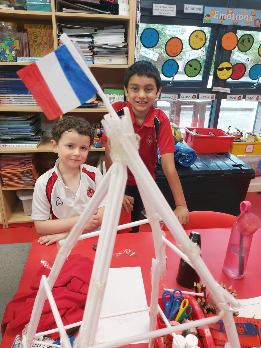 Our #DASGivingDay theme at Junior School is the Olympics! 🏃‍♂️🇫🇷 Pupils are getting stuck in with Eiffel Tower models, salt dough Olympic rings, and Union Jack collages ♦️👏🏻