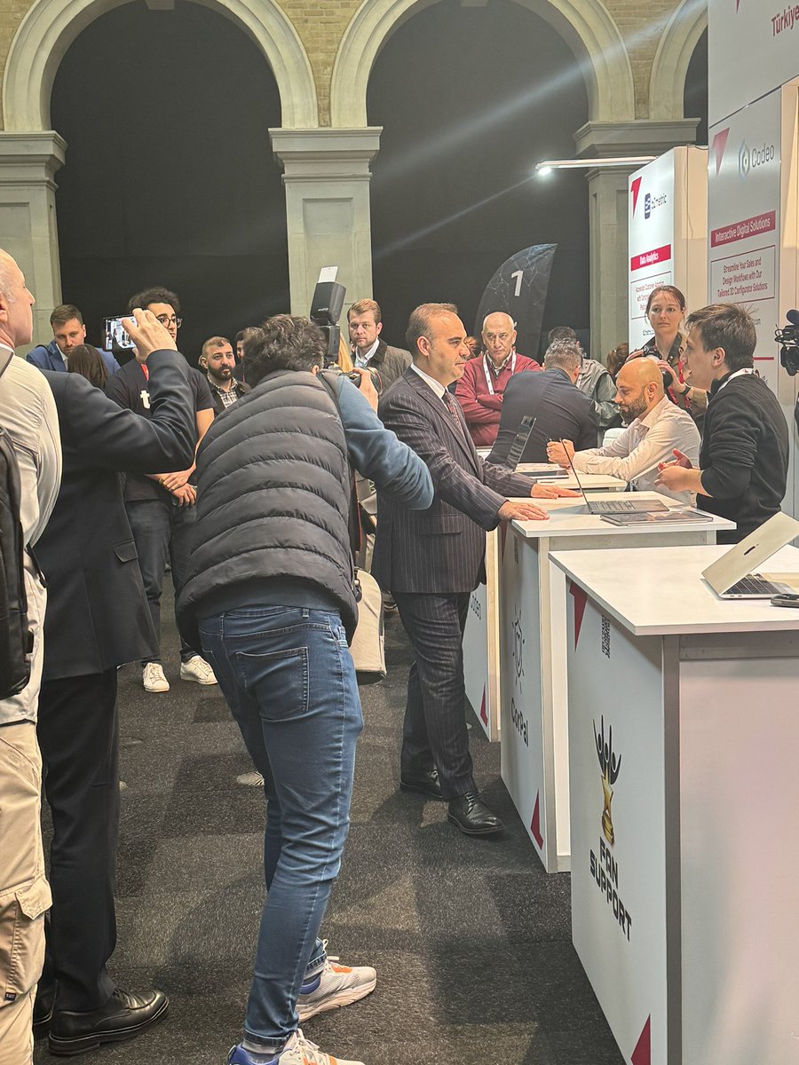 UP2Challenges's tweet image. 