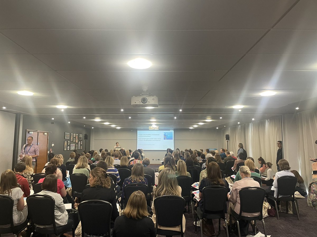 Standing room only for Dr Sally Davenport, brilliantly combining neurorehabilitation and educational theory presenting important research on sense making for people living with stroke. Demonstrating the power of qualitative research 🤩