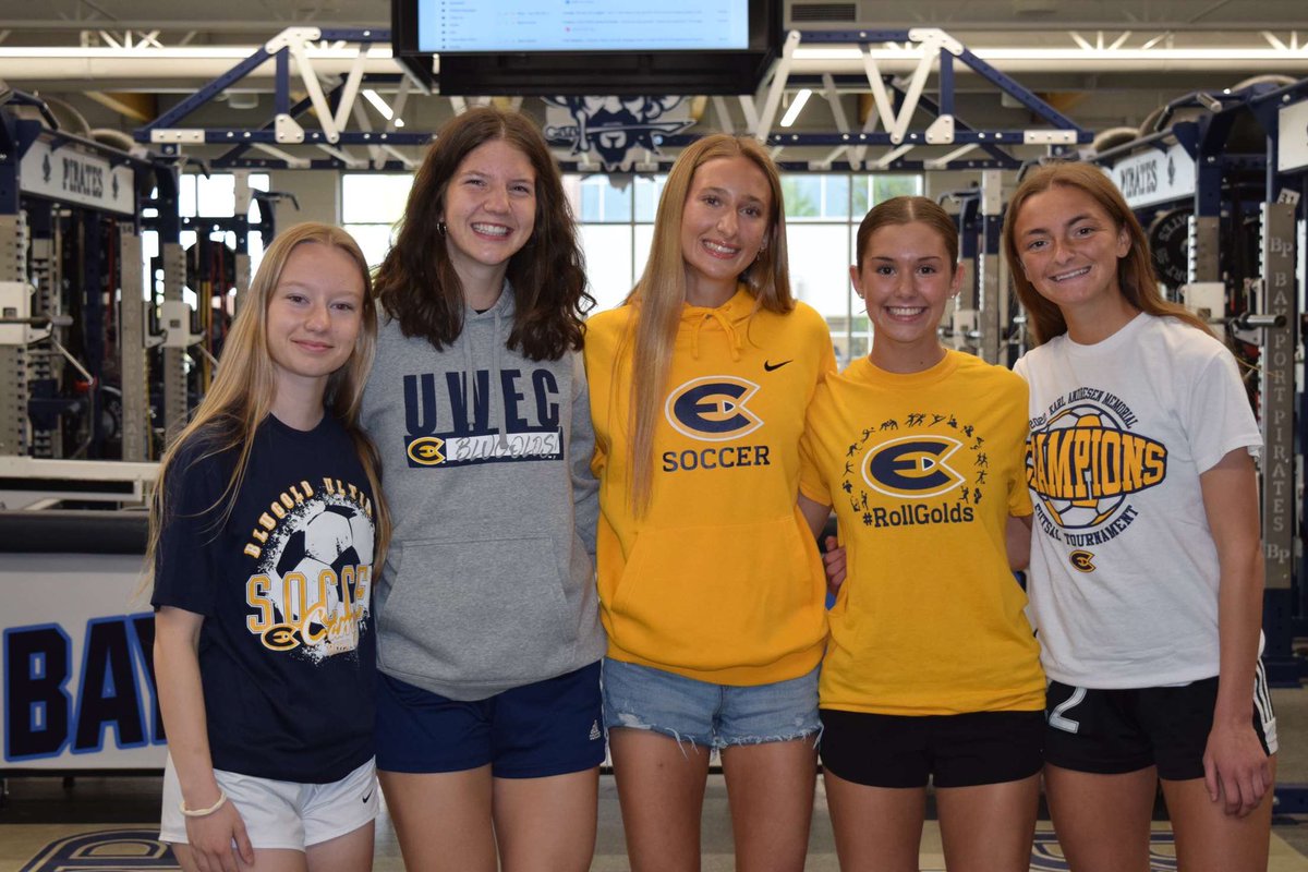 Veronica Decker tweet media