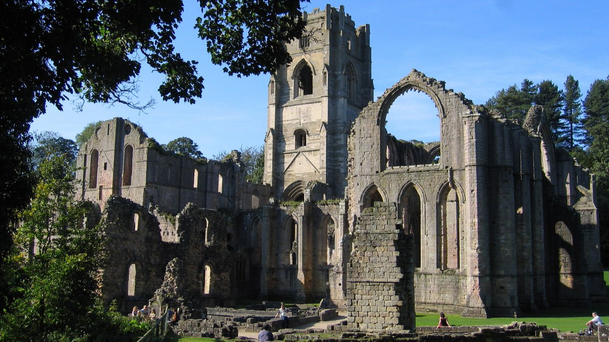 Timothy Taylor's pubs and the Yorkshire countryside are a match made in heaven. 🚲🌤️ The Glories of Fountains Abbey and Studley Royal, a bike ride from Royal Oak Ripon | 9½ miles. The route: timothytaylor.co.uk/pub-walks-bike… Book lunch at The Royal Oak: timothytaylor.co.uk/pubs/royal-oak…