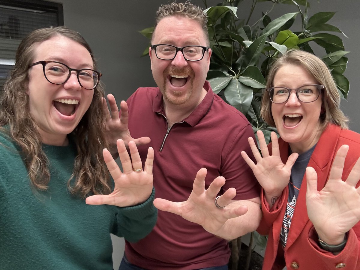 There's a lot of energy on today's Chambana Proud! 

Carly & Terri chat with John from The Little Theatre on the Square: chambanaproud.com

The Chambana Proud podcast is sponsored by @KrannertCenter & supported by @Busey.