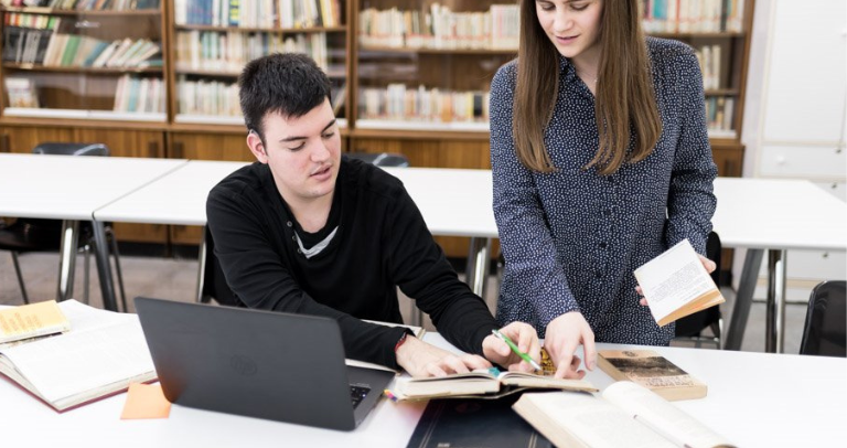 📢 ¡Atención! 👩‍🏫Ya puedes solicitar las becas para alumnado con necesidad específica de apoyo educativo del curso 2024/2025. 👉Dirigidas a estudiantes que requieren de apoyo derivado de una situación de discapacidad o TEA, entre otras. ℹ️plenainclusionmadrid.org/convocatorias/… @educaciongob