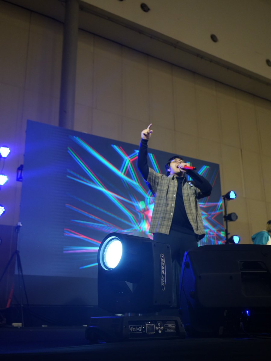 puresuri tweet media