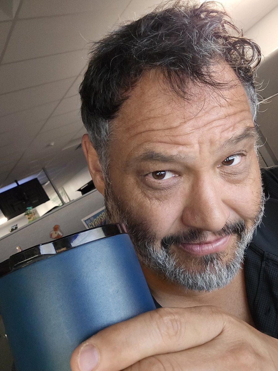 trekker21's tweet photo. Happy Thursday!! It's #StarTrekDiscoDay. More rain in the forecast, including a flood watch. Rain should end by Friday morning. LIVE LONG AND PROSPER!

#ThursdaySelfie #FridayEve #ThursdayVibes #Coffee #Caffeine #OfficeSelfie #CubicleSelfie #StarTrek #STDiscovery https://t.co/E8tXbZbFou