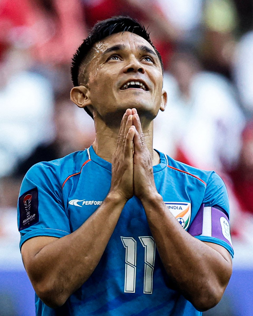 39-year-old Indian football great Sunil Chhetri announces his retirement from international football after 19 years with the country.

He scored 94 goals in 150 games, behind only Cristiano Ronaldo, Ali Daei and Leo Messi on the men's all-time scoring list.

👏🇮🇳
