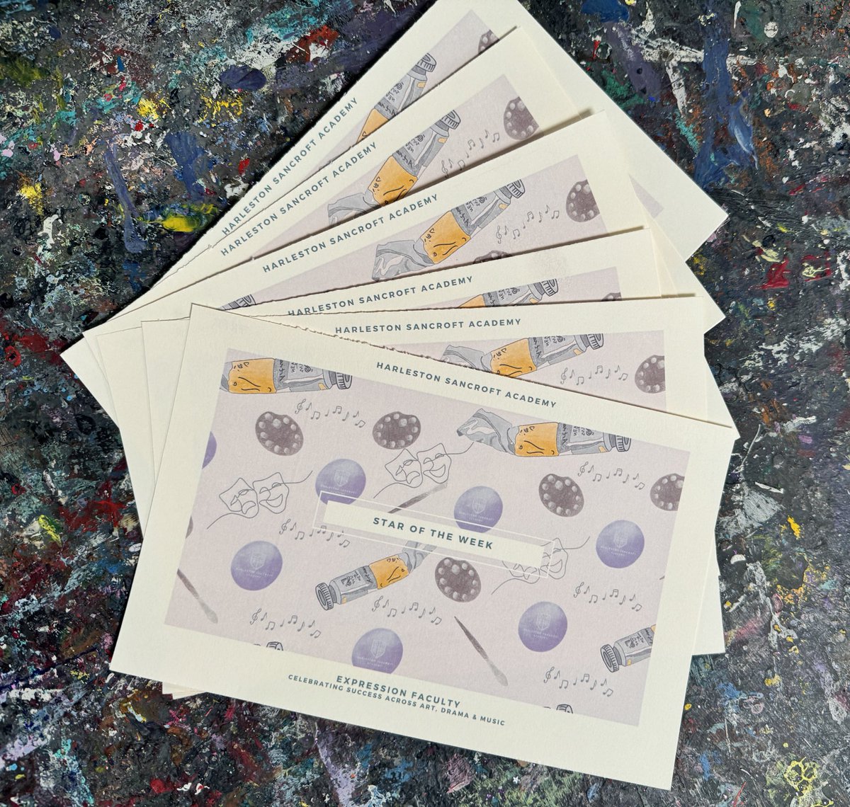Lots of postcards to be given to students this afternoon in recognition of their hard work within the Expression Faculty! #lovemyjob