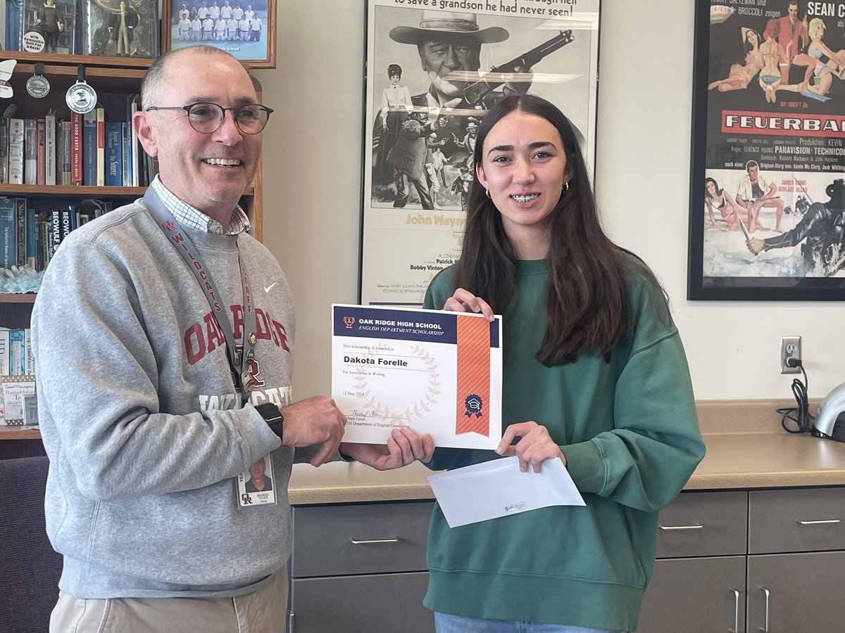 Congratulations to Dakota Forelle the 2023-2024 recipient of the $500 Oak Ridge High School English Department Scholarship. <a href="/ORSchools/">Oak Ridge Schools</a> @MrHawk731 <a href="/stefthompson63/">Stephanie Thompson</a> <a href="/estepintime/">Beth Fisher Estep</a>