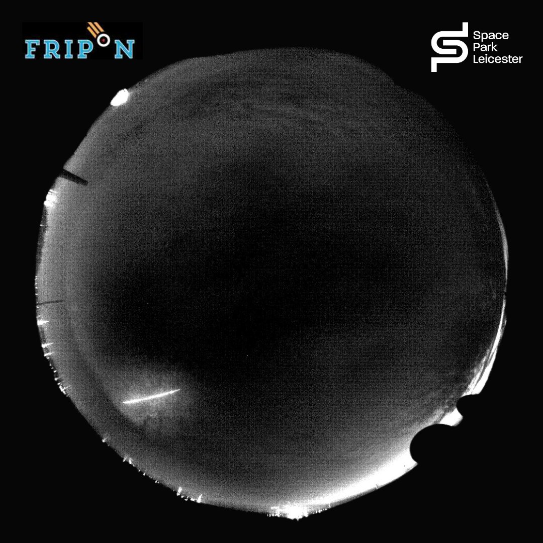 ☄ A fireball camera recently installed on the the roof of @SpaceParkLeic, has already captured a meteorite in the skies and recorded images of the aurora last Friday! Space Park has joined @SCAMP_Meteors, part of the the FRIPON international network 🌍 space-park.co.uk/2024/05/leices…