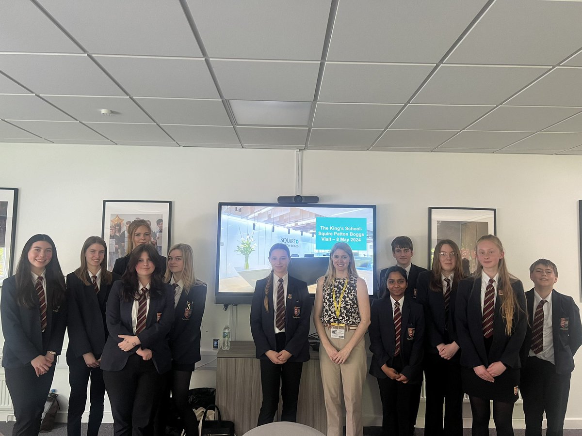 Following the recent launch of @PATKingsSchool Alumni programme, students attended a 'Day in the life of a lawyer' event with ex-head girl Naomi Milne, Director at @SPB_Global. Thank you for your time, Naomi. We look forward to seeing The King's School Alumni Network grow!