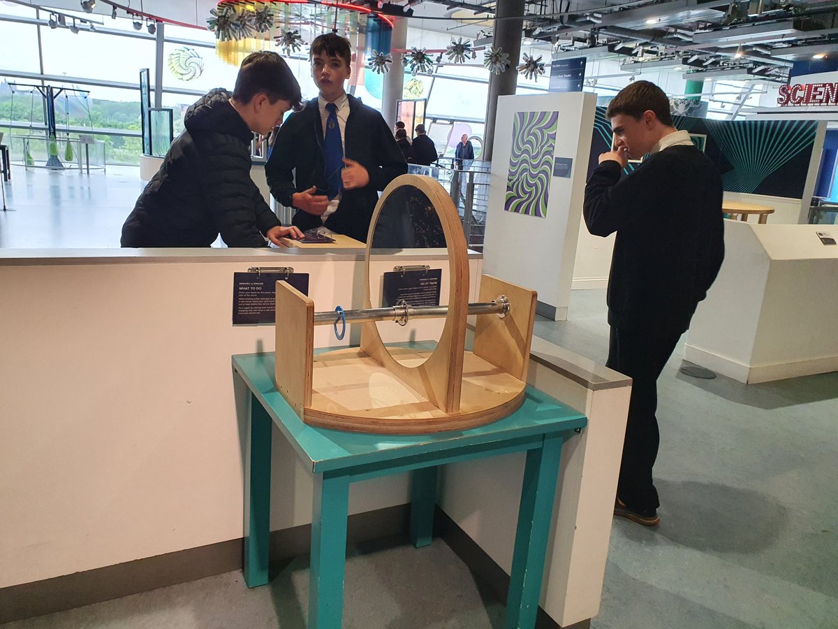 Linlithgow Chemistry tweet media