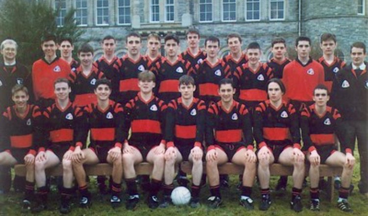Throwback Thursday A St. Eunan’s College Gaelic Football Team from the mid 1990s. #eunansalumni