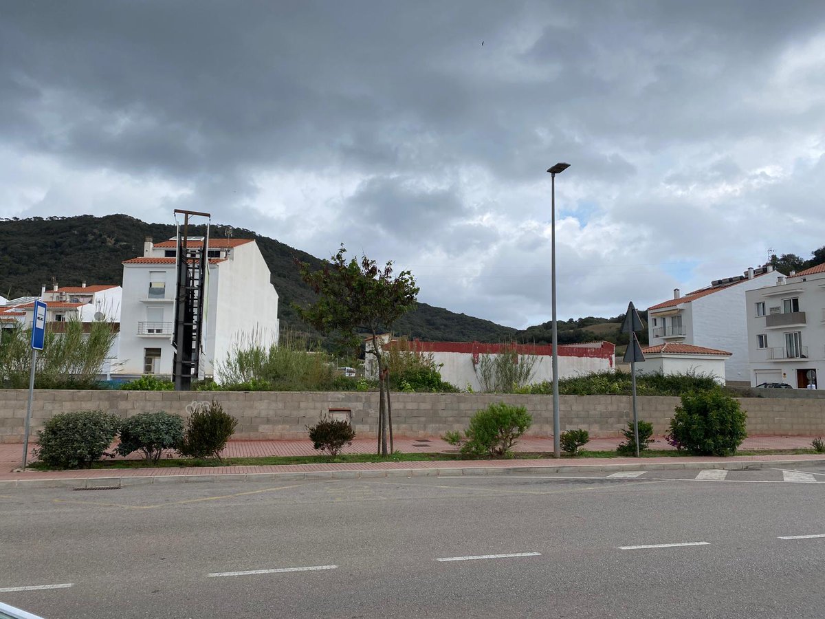 🏠 L’IBAVI aprova l’inici del procediment d’adjudicació de la redacció dels projectes de dues noves promocions de 14 i 8 habitatges públics a Maó i Ferreries

Avui s'ha signat la cessió de parcel·la amb <a href="/AjuntamentMao/">Ajuntament de Maó</a> i el març passat amb <a href="/AjFerreries/">Ajuntament Ferreries</a>

➡️tn.caib.es/IBAVIpromocion…