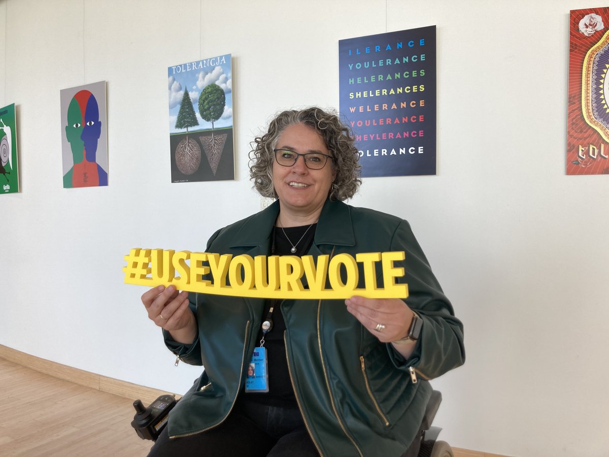 🗳️Choose to vote and to engage even if it's difficult, it is vital for a union of #equality! Vote for a united, democratic, competitive, sustainable and social 🇪🇺Europe🗣️ Vice-president @SifHolst #useyourvote #EUelections2024 📅 6-9 June 2024 europa.eu/!tjbvqr