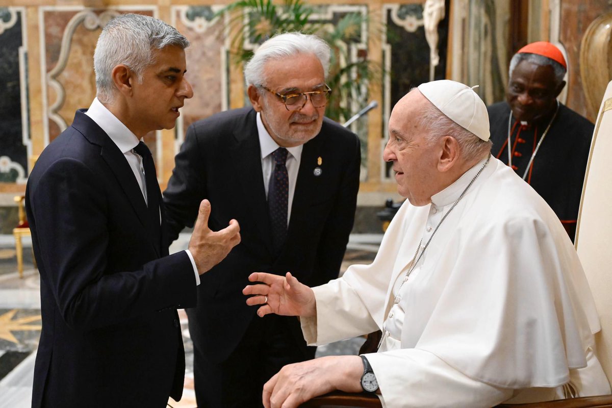 A true honour to experience a private audience with His Holiness Pope Francis at the Vatican today. Cooperation between different faiths can be a catalyst for unity as well as a driving force behind action to protect the planet.