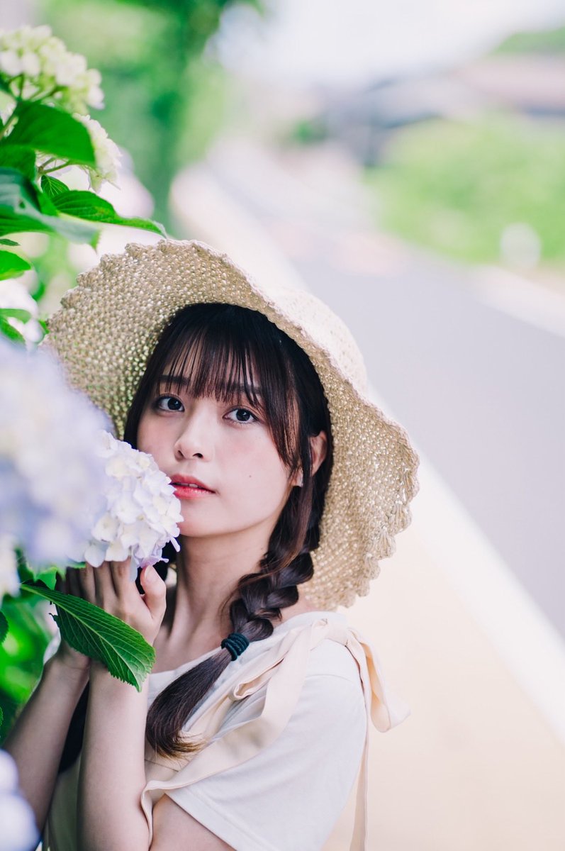 portrait

model：ねねさん

#ファインダー越しの私の世界 #カメラ好きな人と繋がりたい #写真好きな人と繋がりたい #ポートレート #portrait #Leica #LeicaM11 #オールドレンズで繋がりたい #オールドレンズの世界