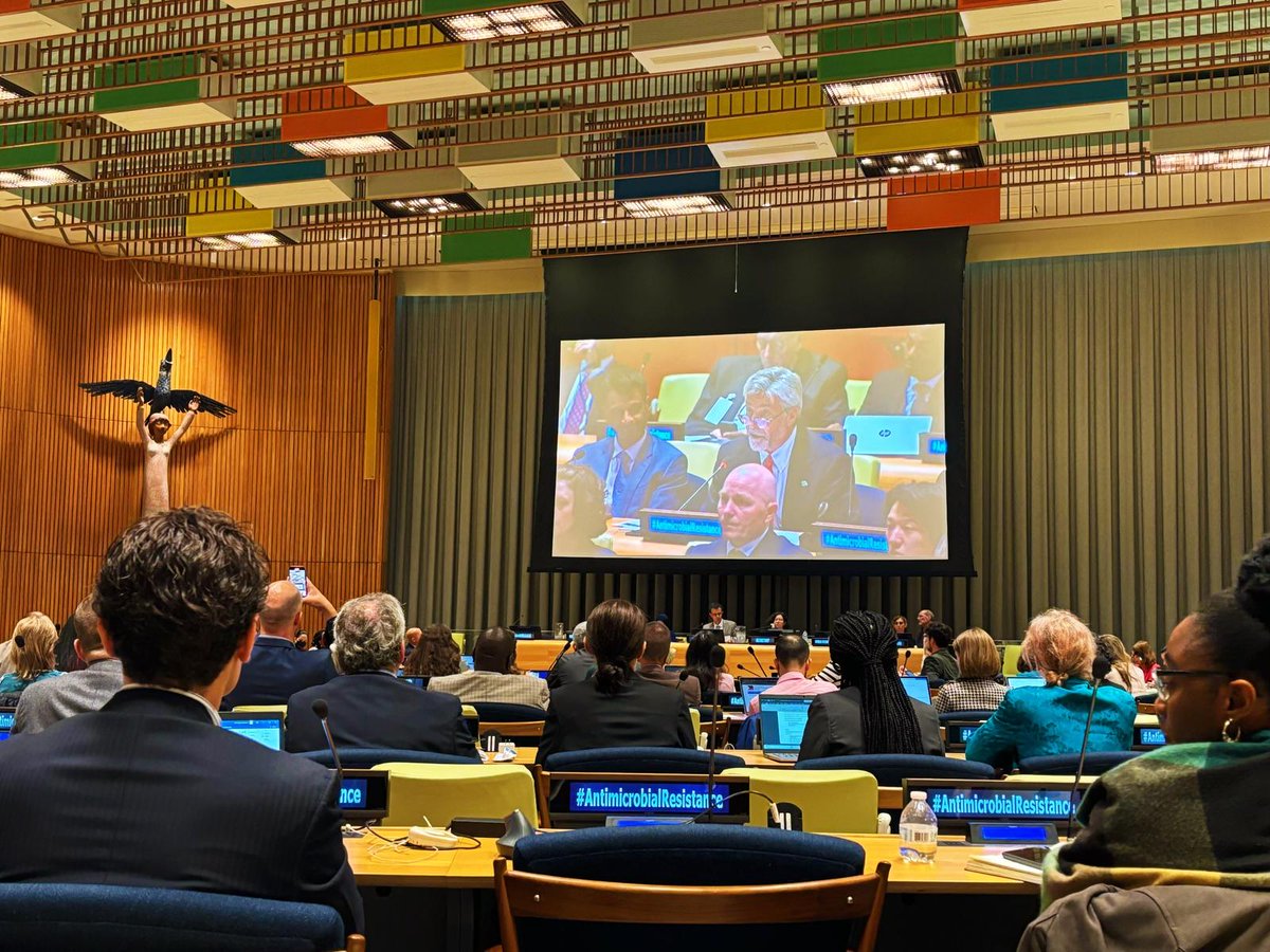 World Veterinary Association (@worldvetassoc) on Twitter photo WVA was at the <a href="/UN/">United Nations</a> #antimicrobialresistance hearing & recommended the future #AMR Declaration to:
▶️strengthen animal health systems
▶️transform agrifood systems to reduce antimicrobial use
▶️ensure access to safe and effective veterinary medicines
More: worldvet.org/.../wva-presid… WVA was at the <a href="/UN/">United Nations</a> #antimicrobialresistance hearing & recommended the future #AMR Declaration to:
▶️strengthen animal health systems
▶️transform agrifood systems to reduce antimicrobial use
▶️ensure access to safe and effective veterinary medicines
More: worldvet.org/.../wva-presid…