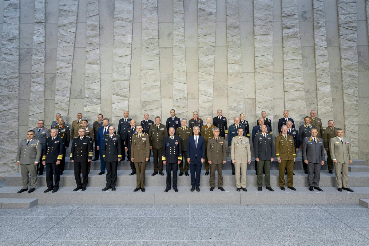 NATO stands with Ukraine. On the 813th day of Russian’s war on Ukraine, Major General Salkutsan is welcomed by @CMCNATO Admiral Rob Bauer, and Secretary General @jensstoltenberg and the #NATOCHoDs for the MAY24 MCCS. NATO will continue to support UKR for as long as it takes.